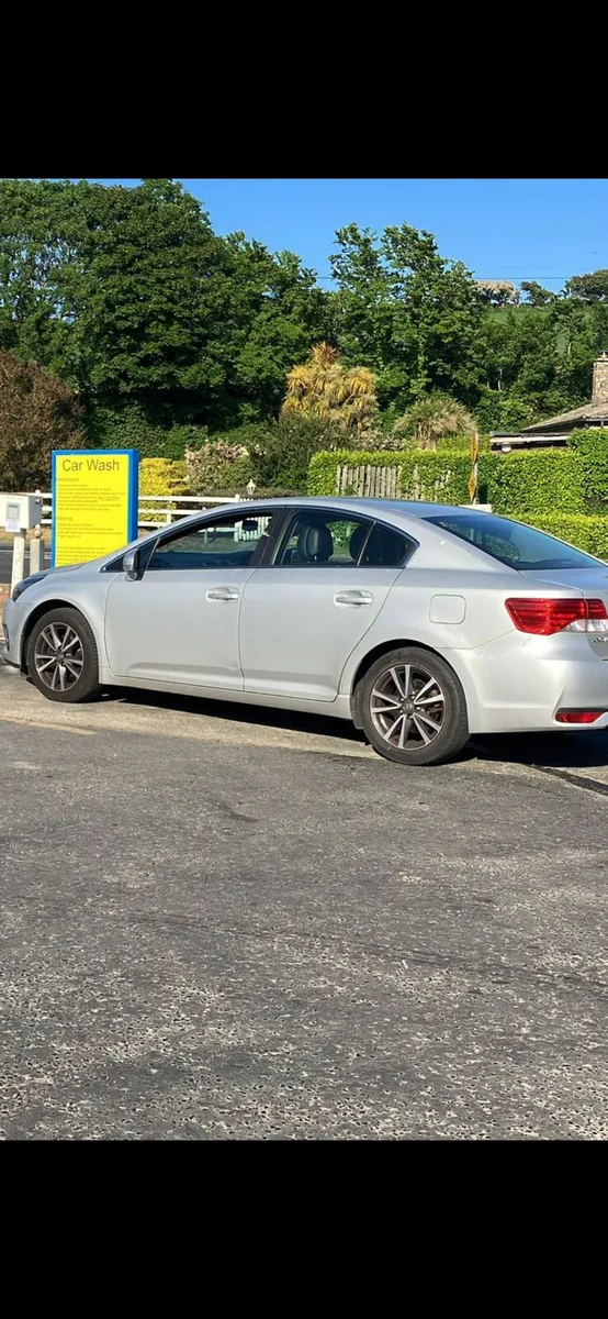 Toyota Avensis - Image 2