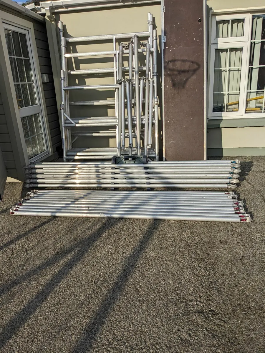 Scaffolding Tower - Image 2