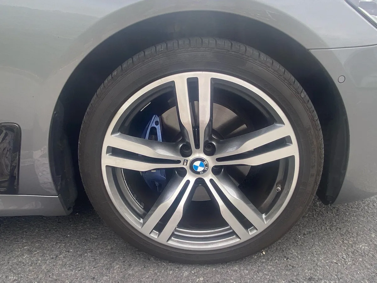 BMW 7-Series 2017 (172) 740d X-Drive M-Sport - Image 4