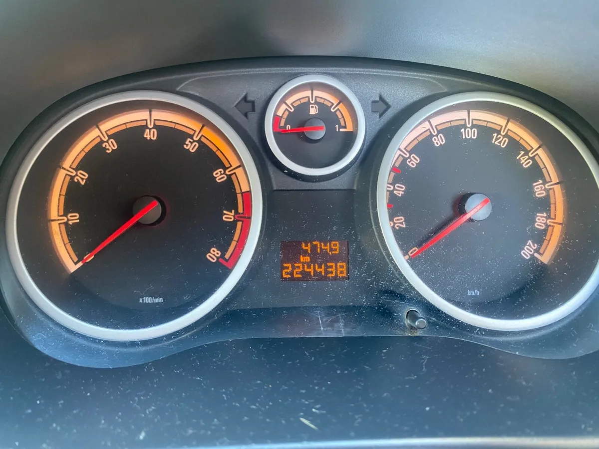 Opel Corsa 2007 - Image 3