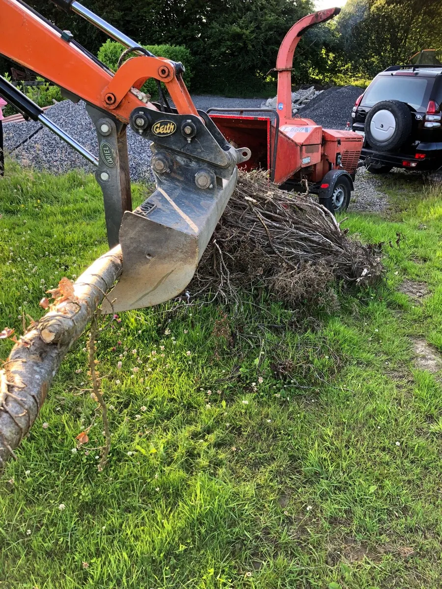 Wood chipper for hire - Image 3