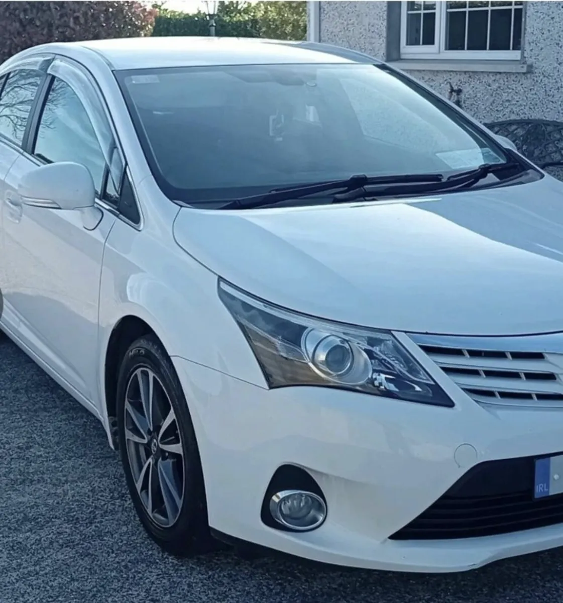 Toyota Avensis 2014 - Image 2