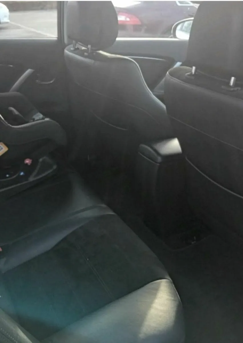 Toyota Avensis 2014 - Image 3