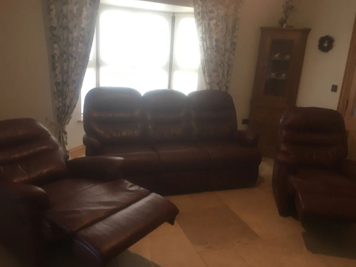 Sherborne Keswick Sofa with Two Recliner Chairs
