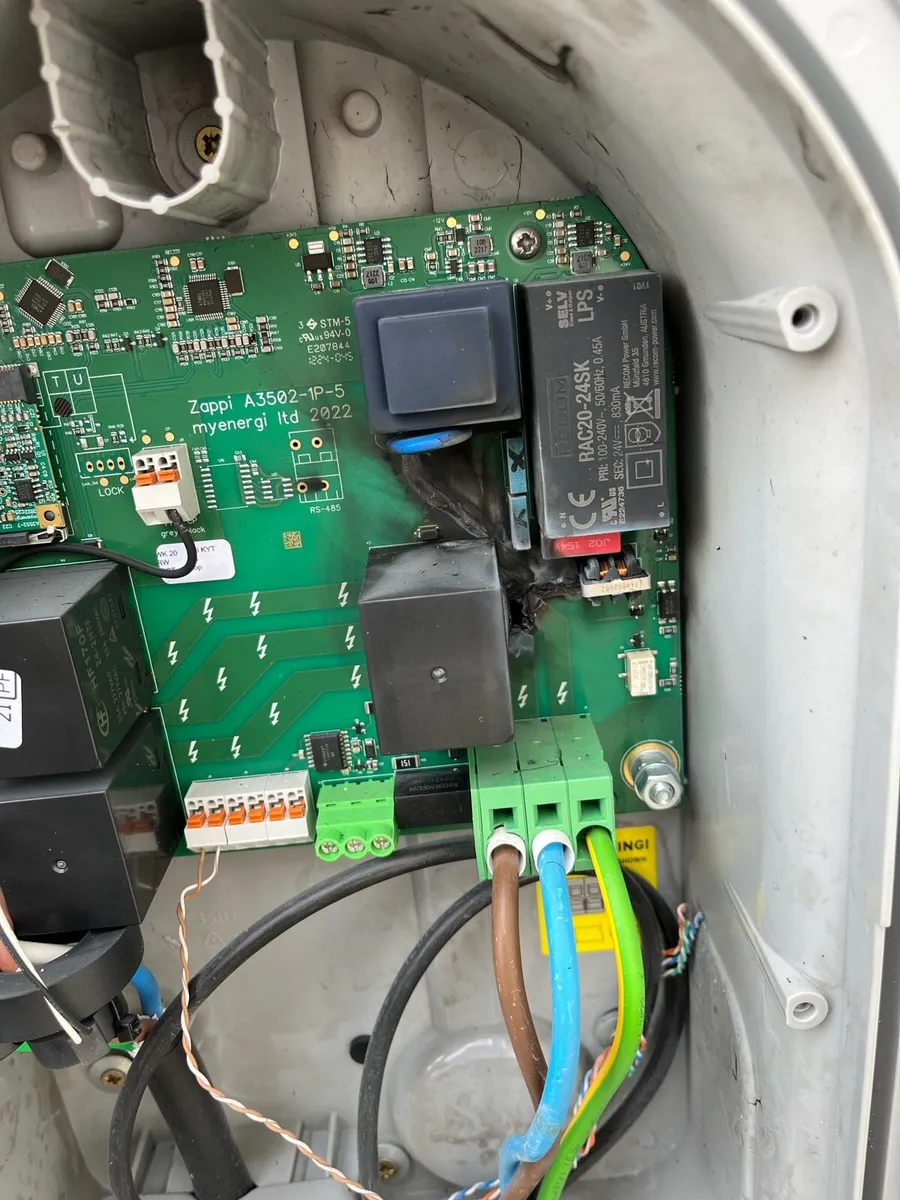 Zappi damaged car charger - Image 2