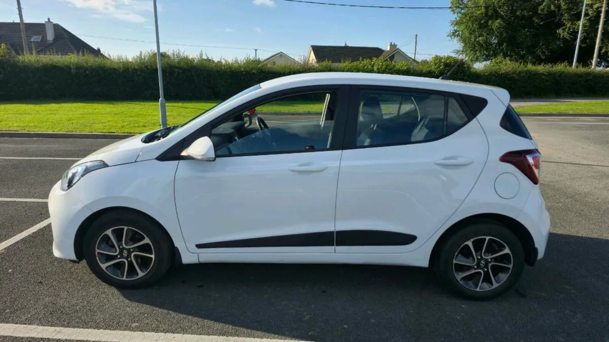 Hyundai i10 - Image 3