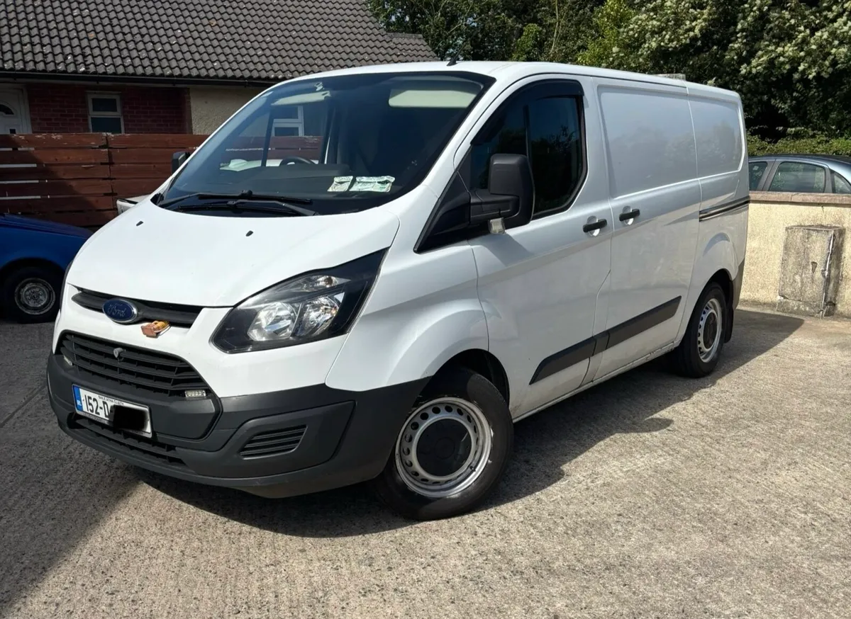 2015 Ford transit recovery van - Image 1