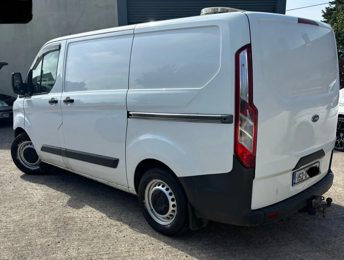 2015 Ford transit recovery van - Image 4