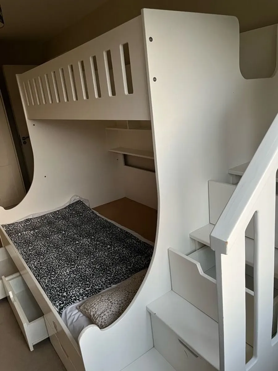 Bunk - Image 4