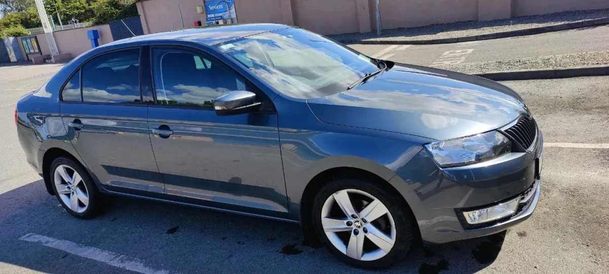 Skoda Rapid 161 Manual-Last price or trading next - Image 4