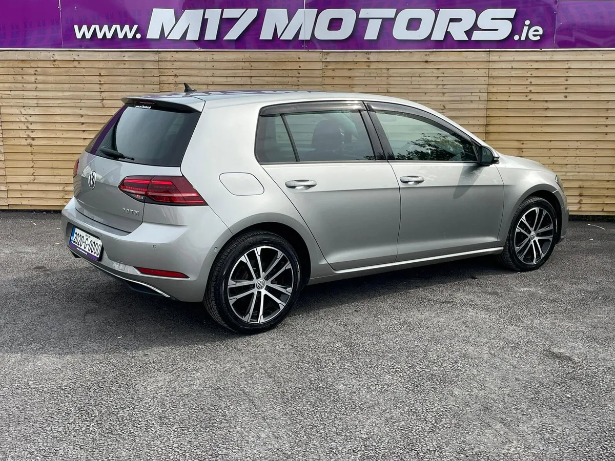 VW GOLF 2.0TDI AUTO - Image 4