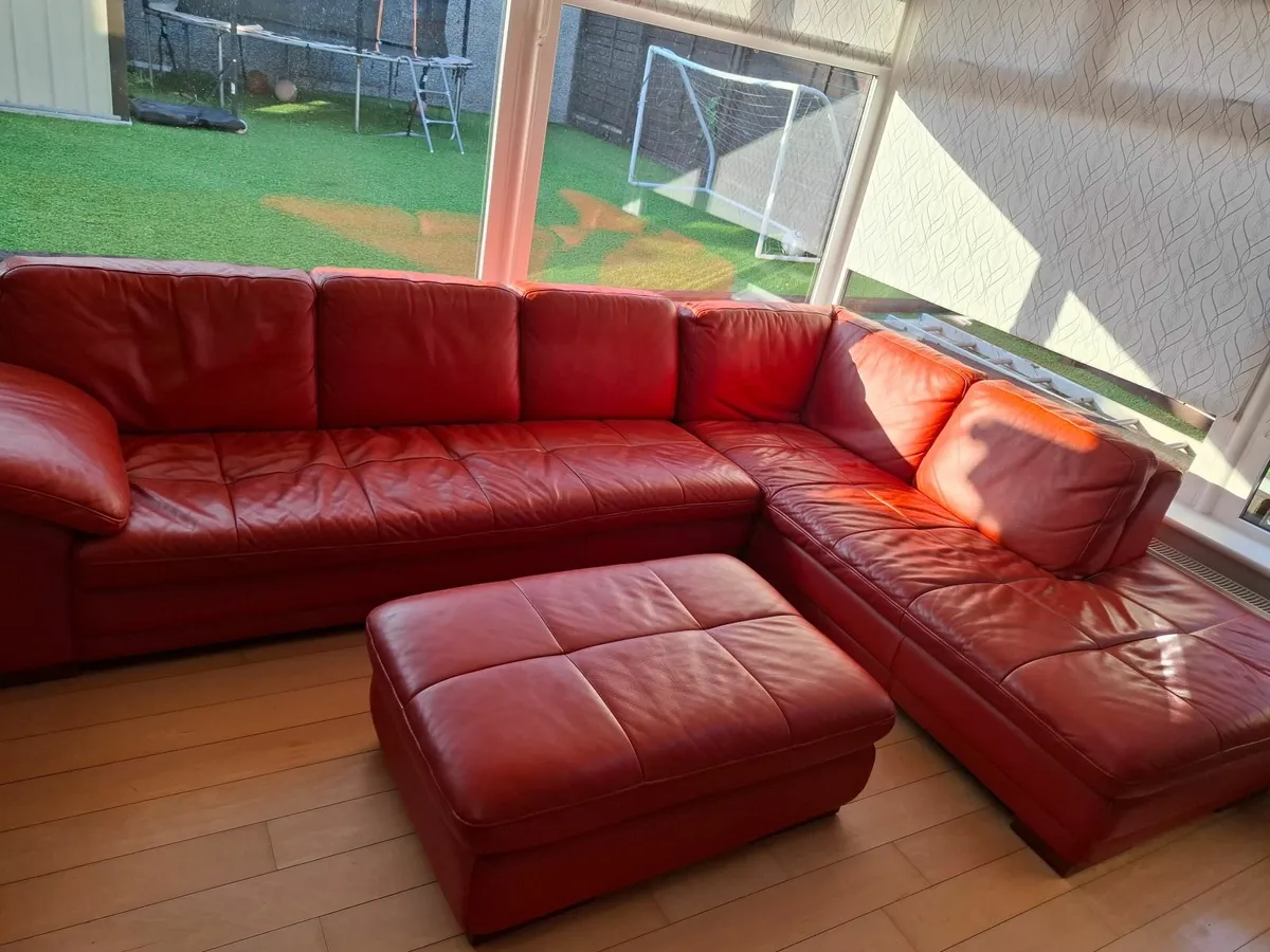 Couch - Image 1