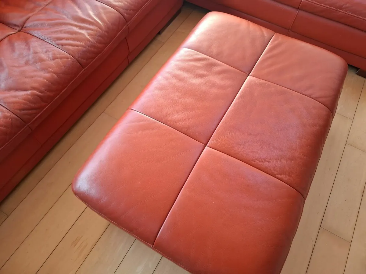 Couch - Image 3