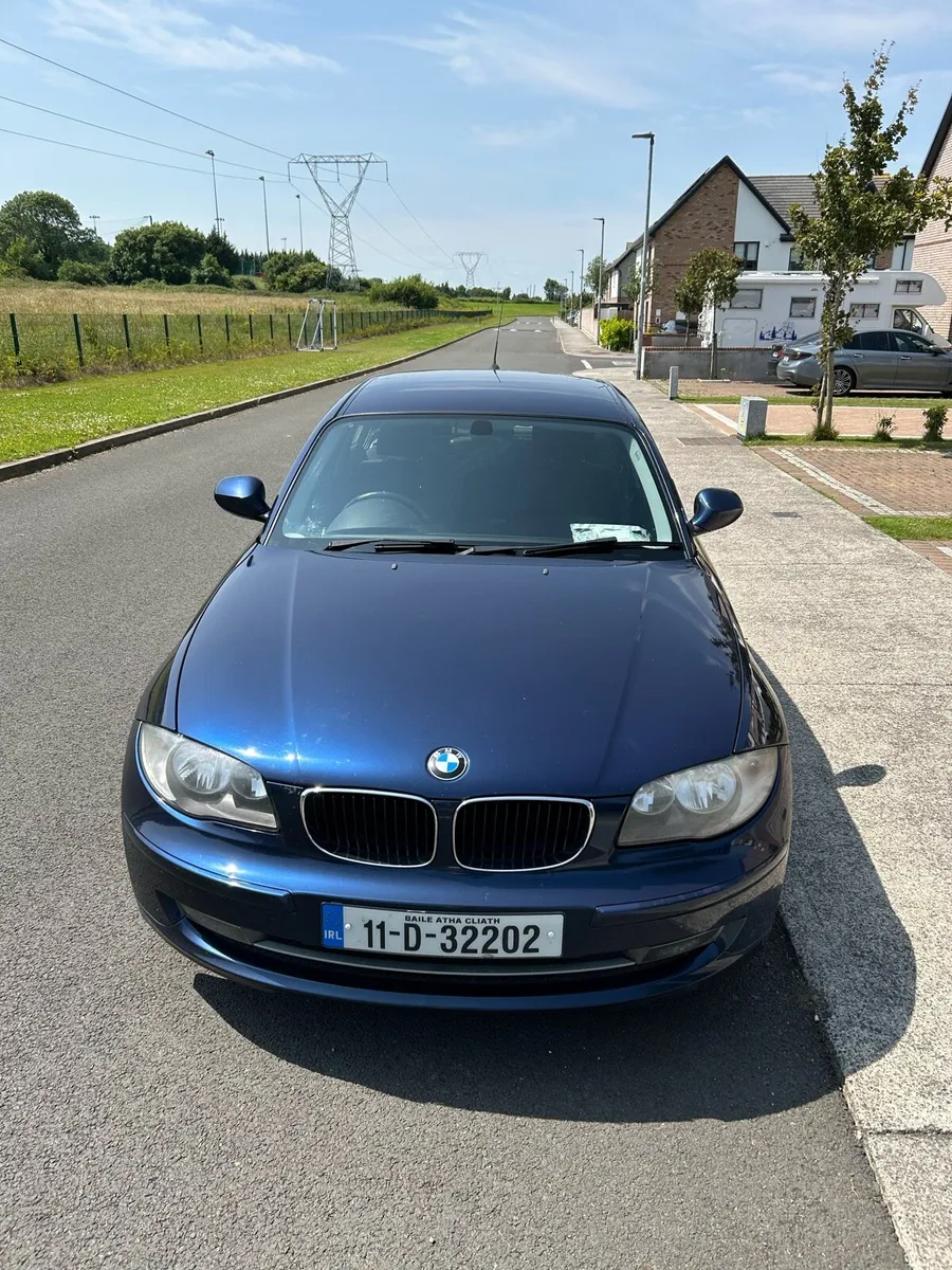 11 BMW 116D SPORT €4,450 NCT 06-26 - Image 2