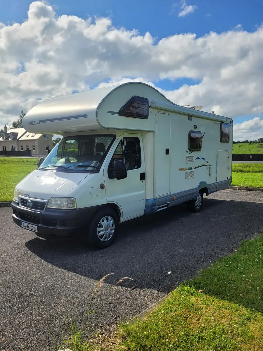 Fiat Ducato Swift Sundance Campervan 6 Berth. - Image 1