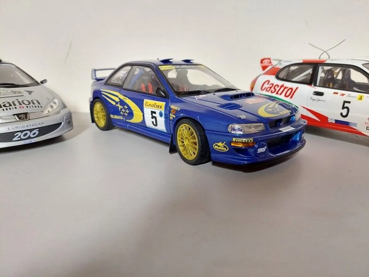 auto art 1/18 - Image 1