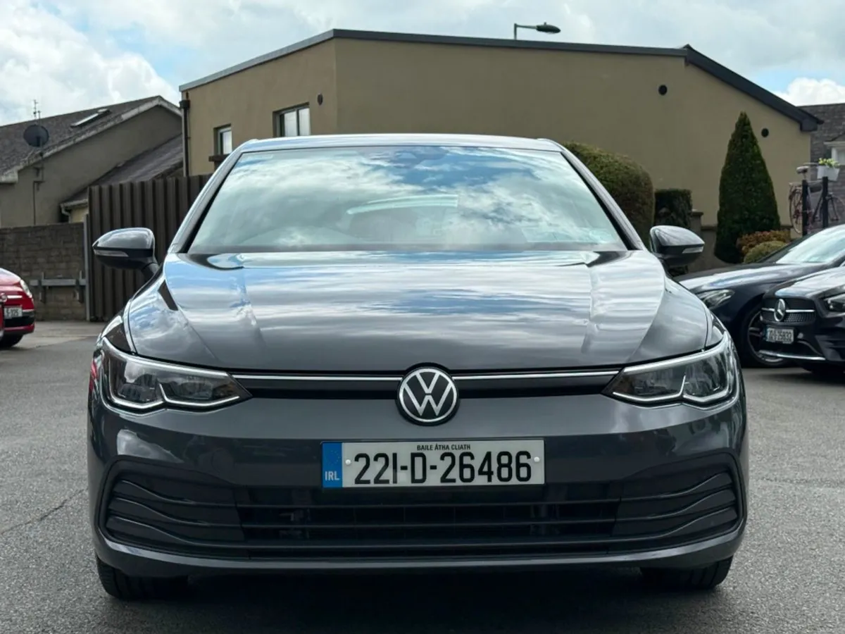 Volkswagen Golf Life 2.0 TDI 115HP 5DR  irish Car - Image 2