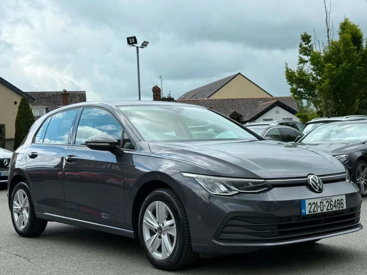 Volkswagen Golf Life 2.0 TDI 115HP 5DR  irish Car - Image 3