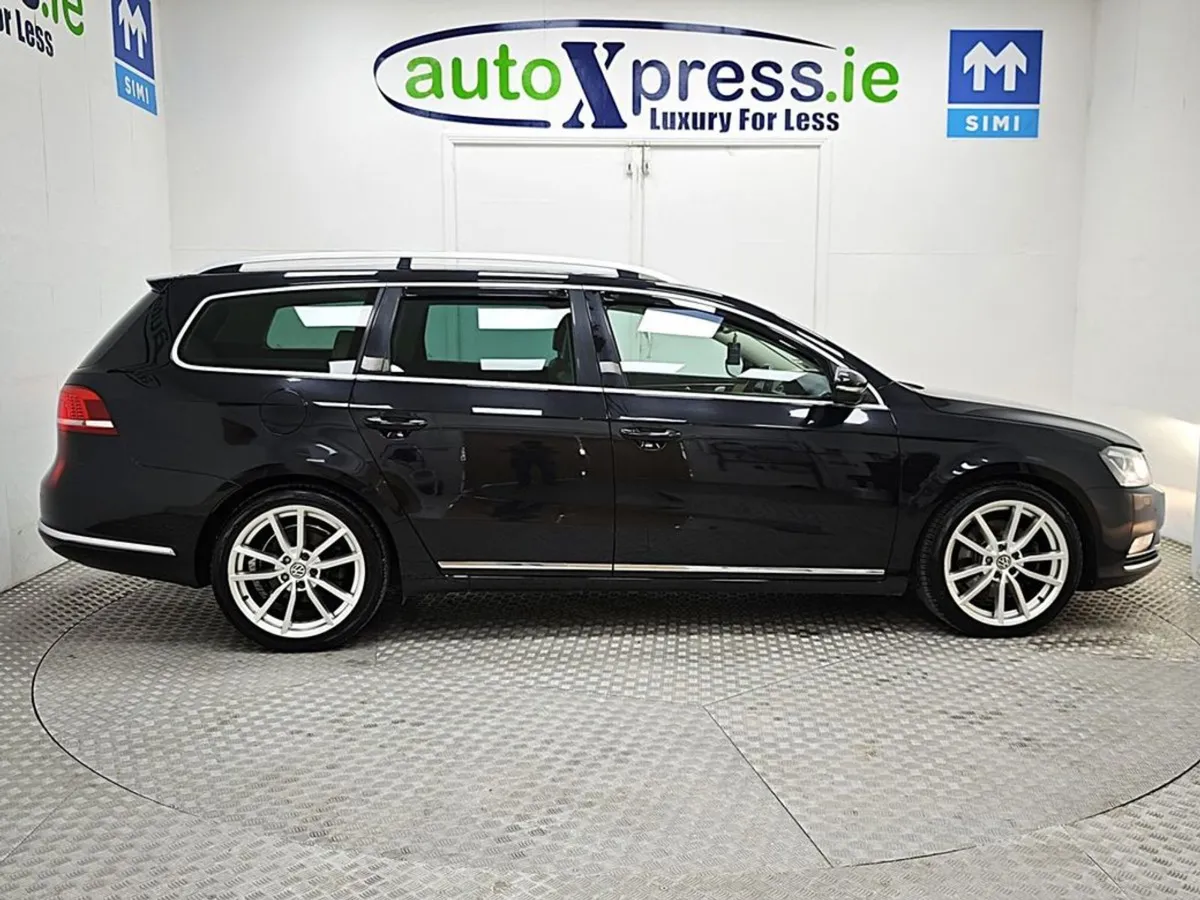Volkswagen Passat 2.0 Automatic - Image 3