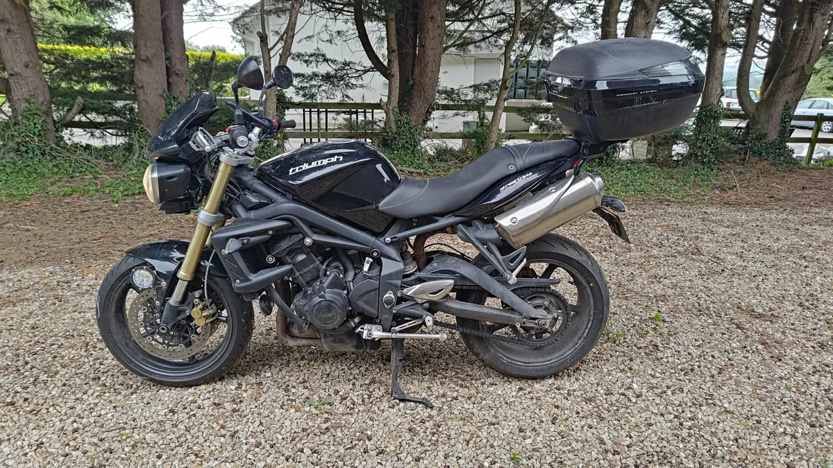 Triumph Street Triple 675 - Image 4