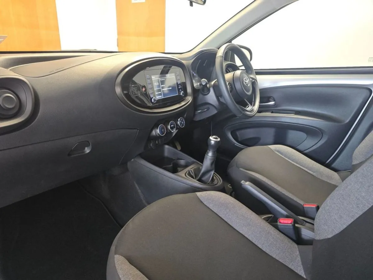 Toyota Aygo X 1.0 Petrol - Image 4