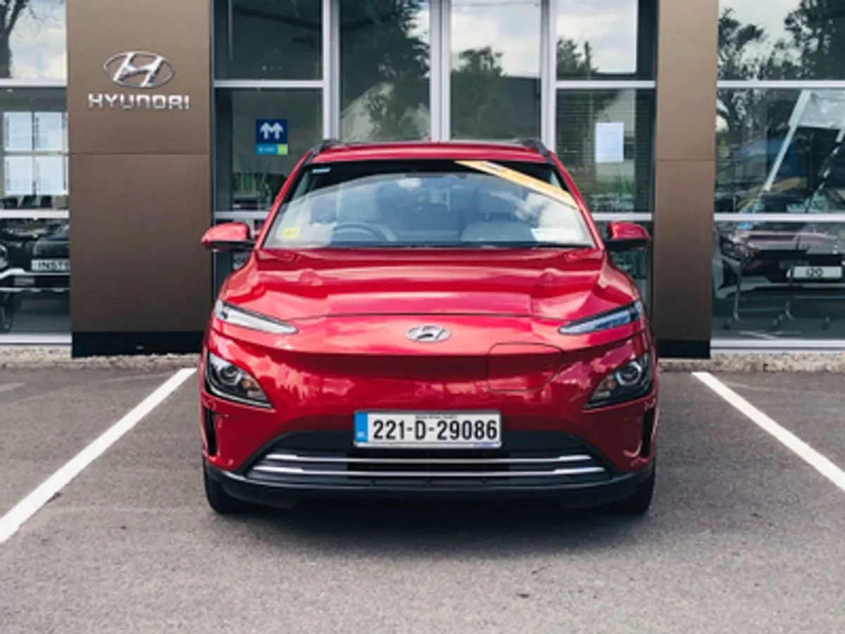 Hyundai Kona EV Premium 64kwh - Image 2