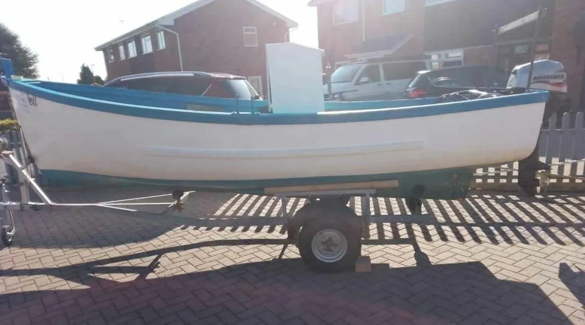 16ft boat - Image 1