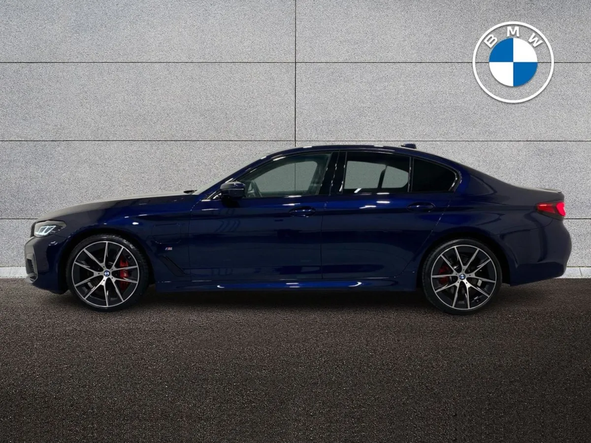 BMW 5 Series 545e Xdrive M Sport Edition - Image 4