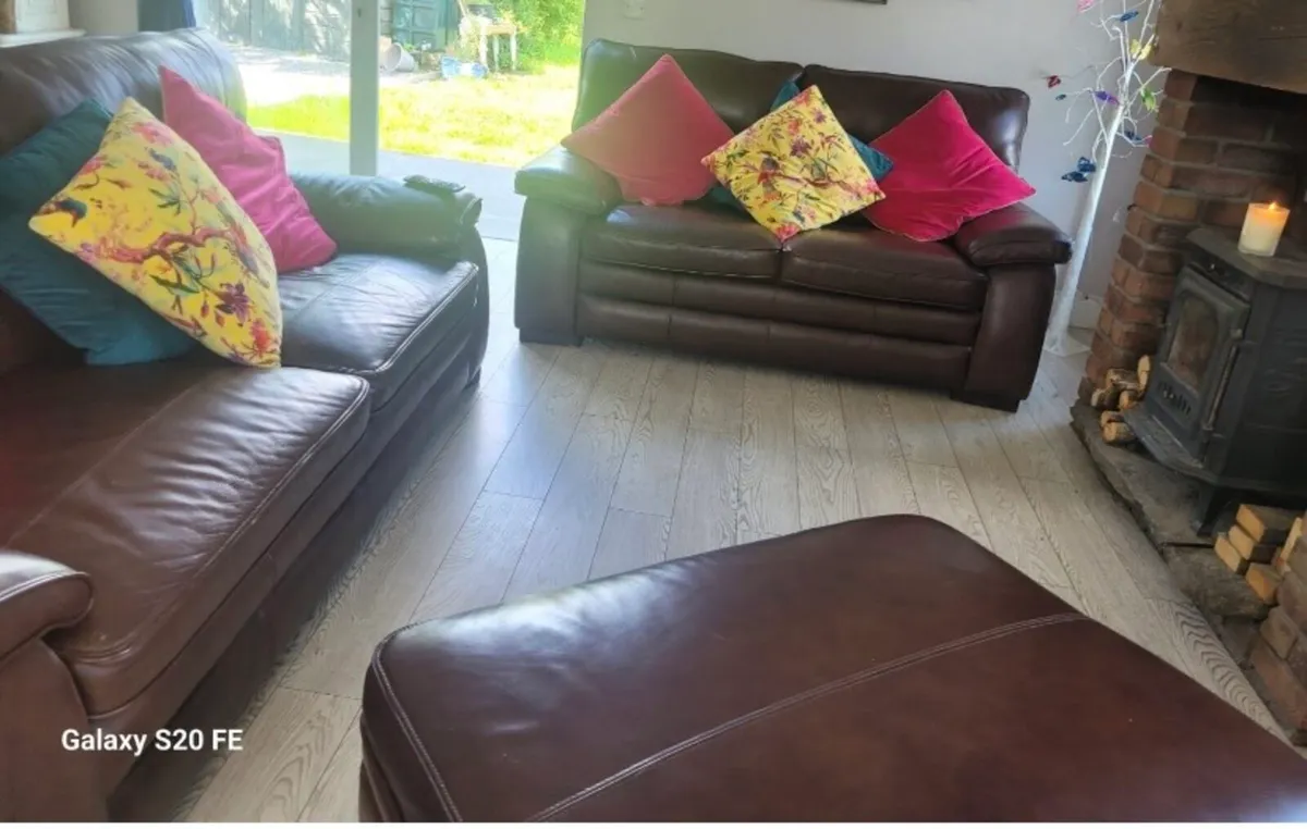 Leather Furniture 3+2+1+Pouf & Round Kitchen Table - Image 2