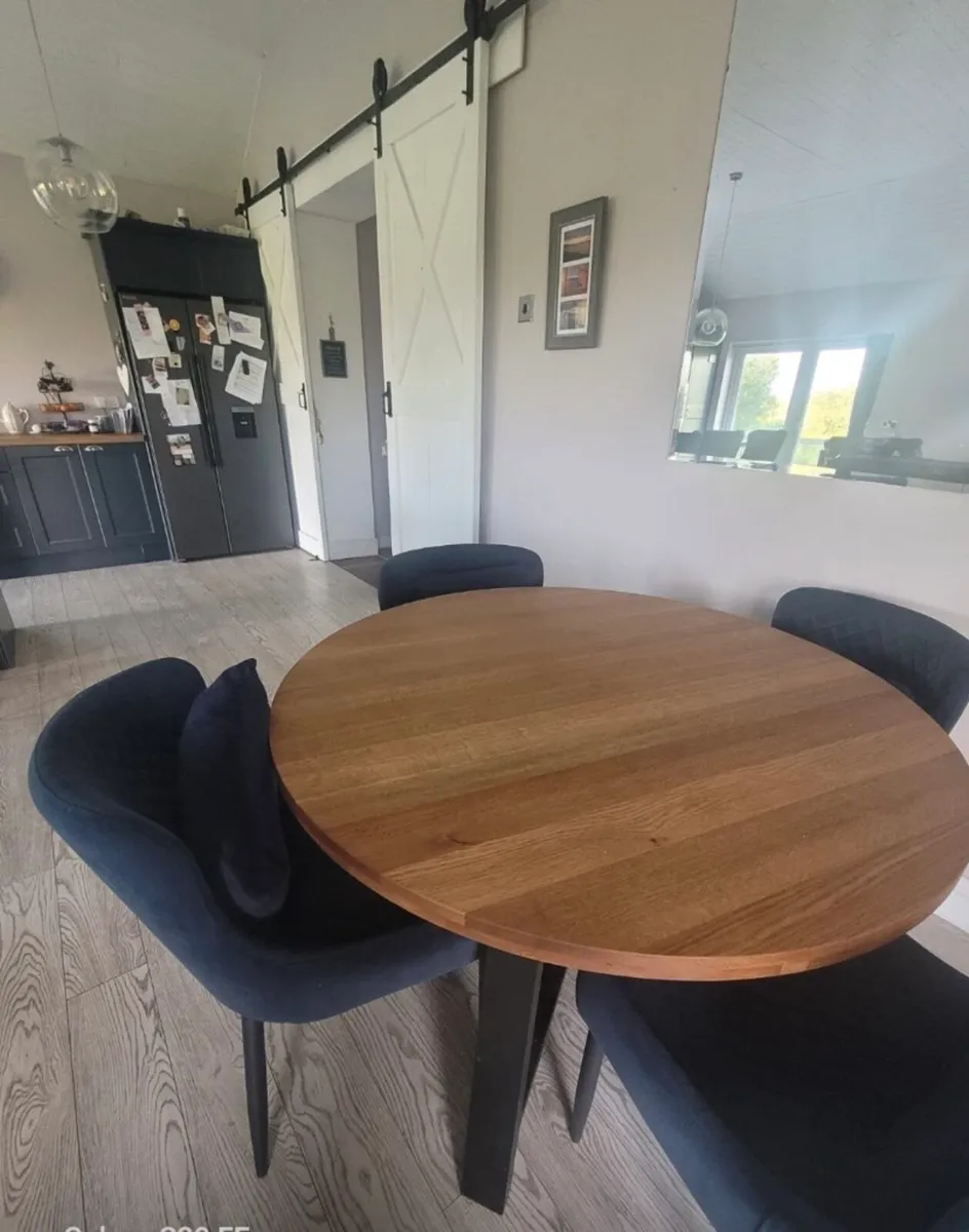 Leather Furniture 3+2+1+Pouf & Round Kitchen Table - Image 4