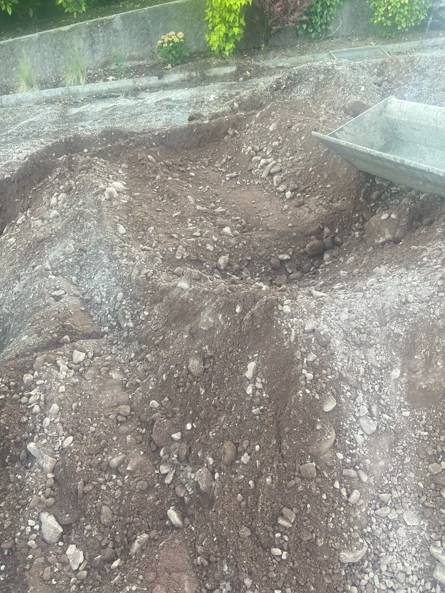Free dirt - Image 2