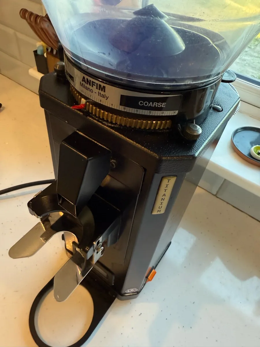 Commercial coffee machine - Image 4