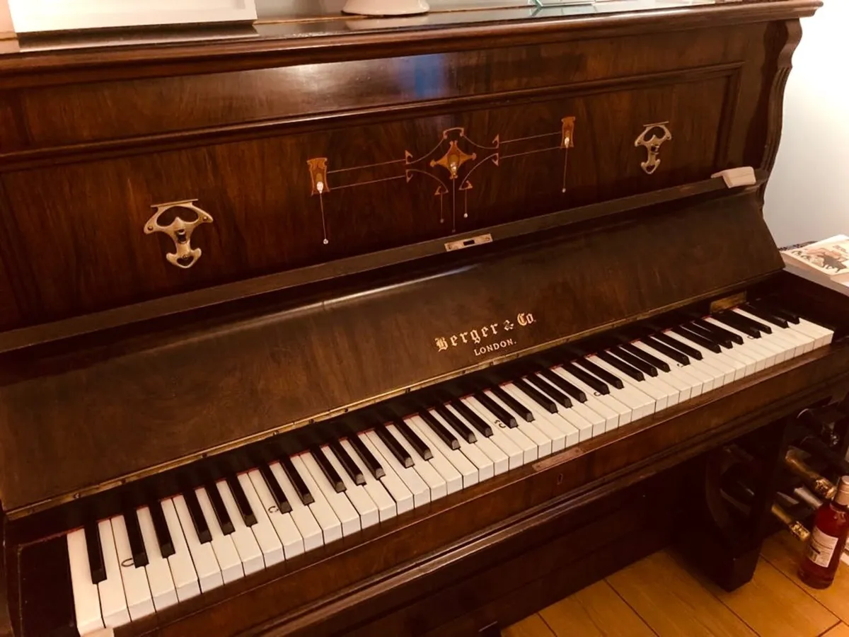 Upright Piano - Image 4