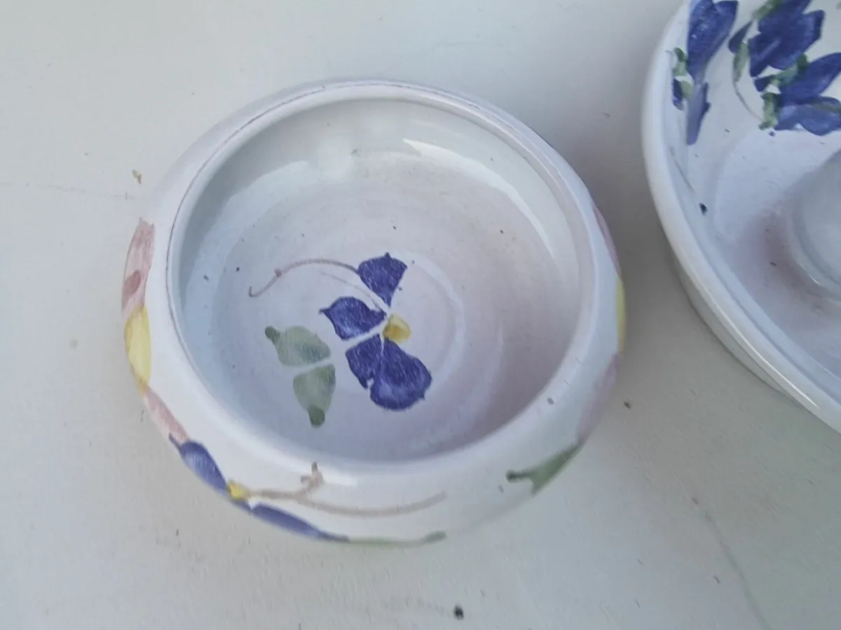 Judy Green pottery. - Image 2