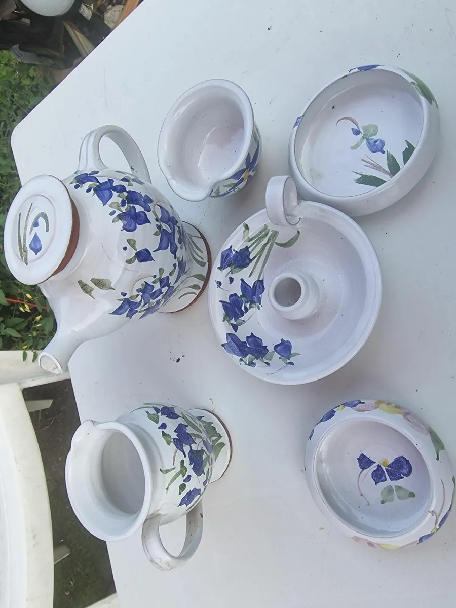 Judy Green pottery. - Image 1