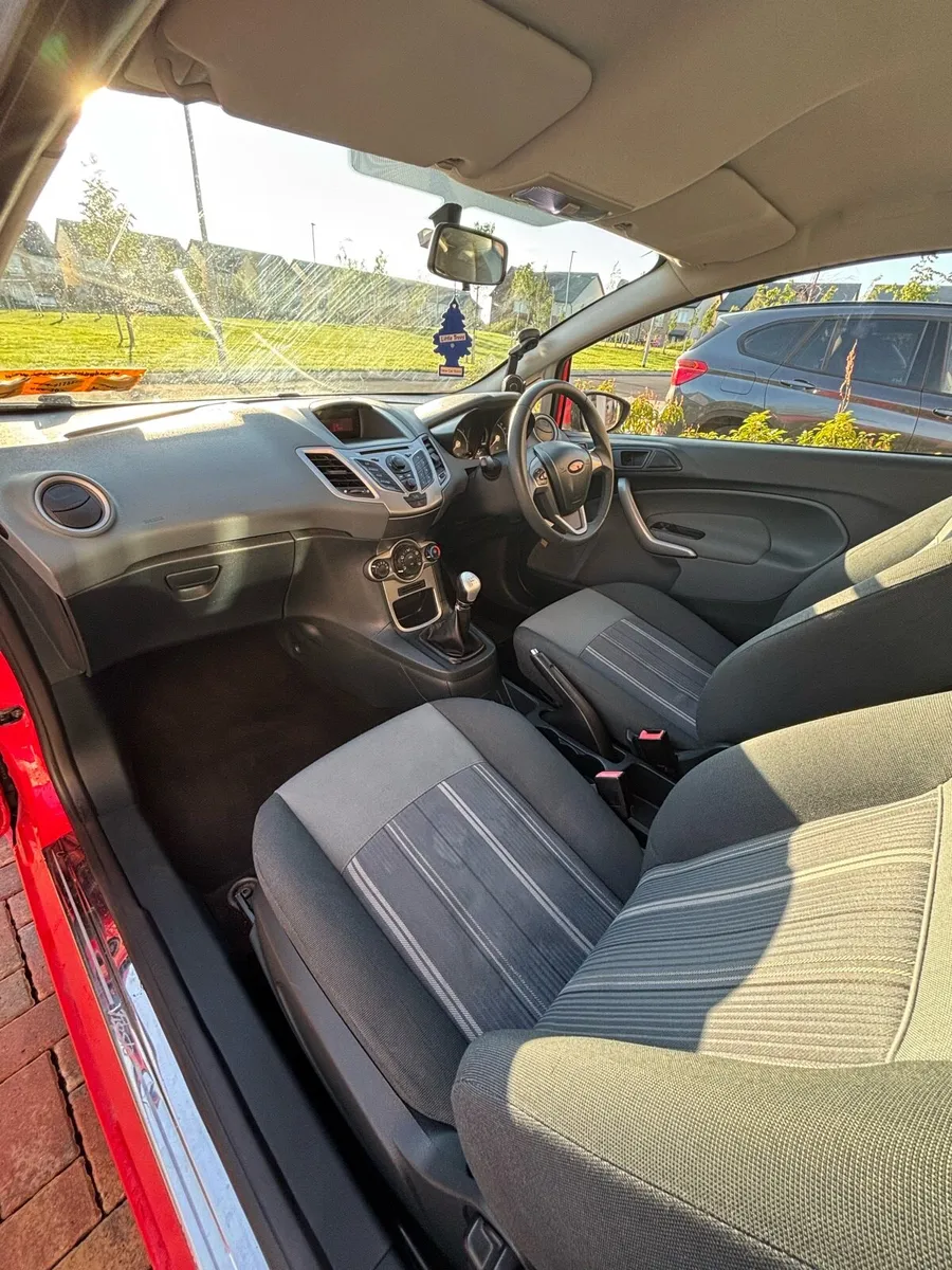 2010 Ford Fiesta 3DR - Image 4