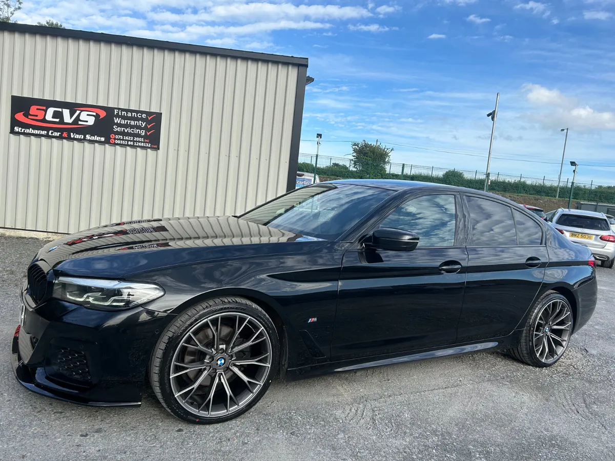 2022 BMW 520D MHT M  SPORT LCI (VRT PAID) - Image 1