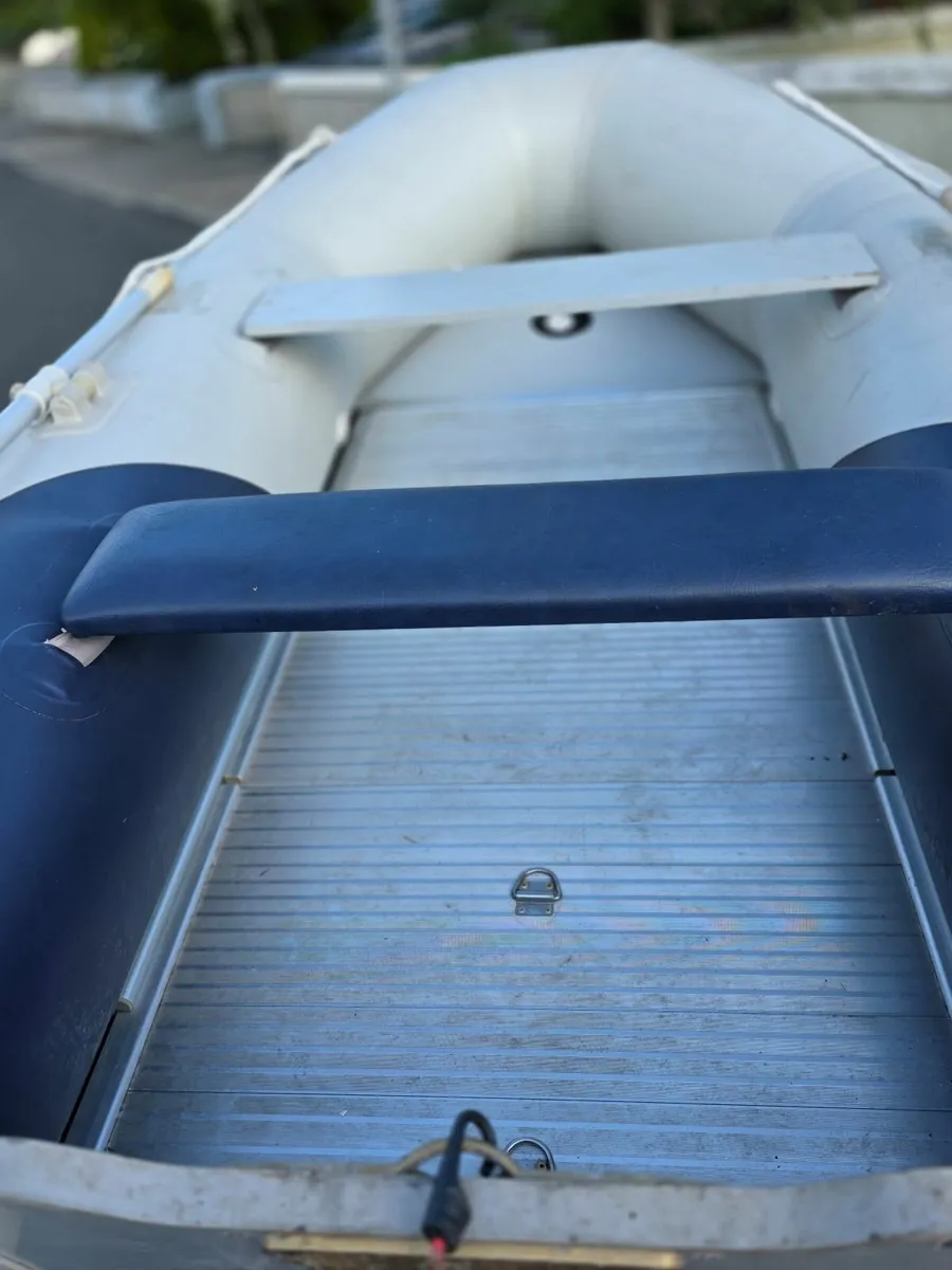 Hydro Force Inflatable Boat - Image 4