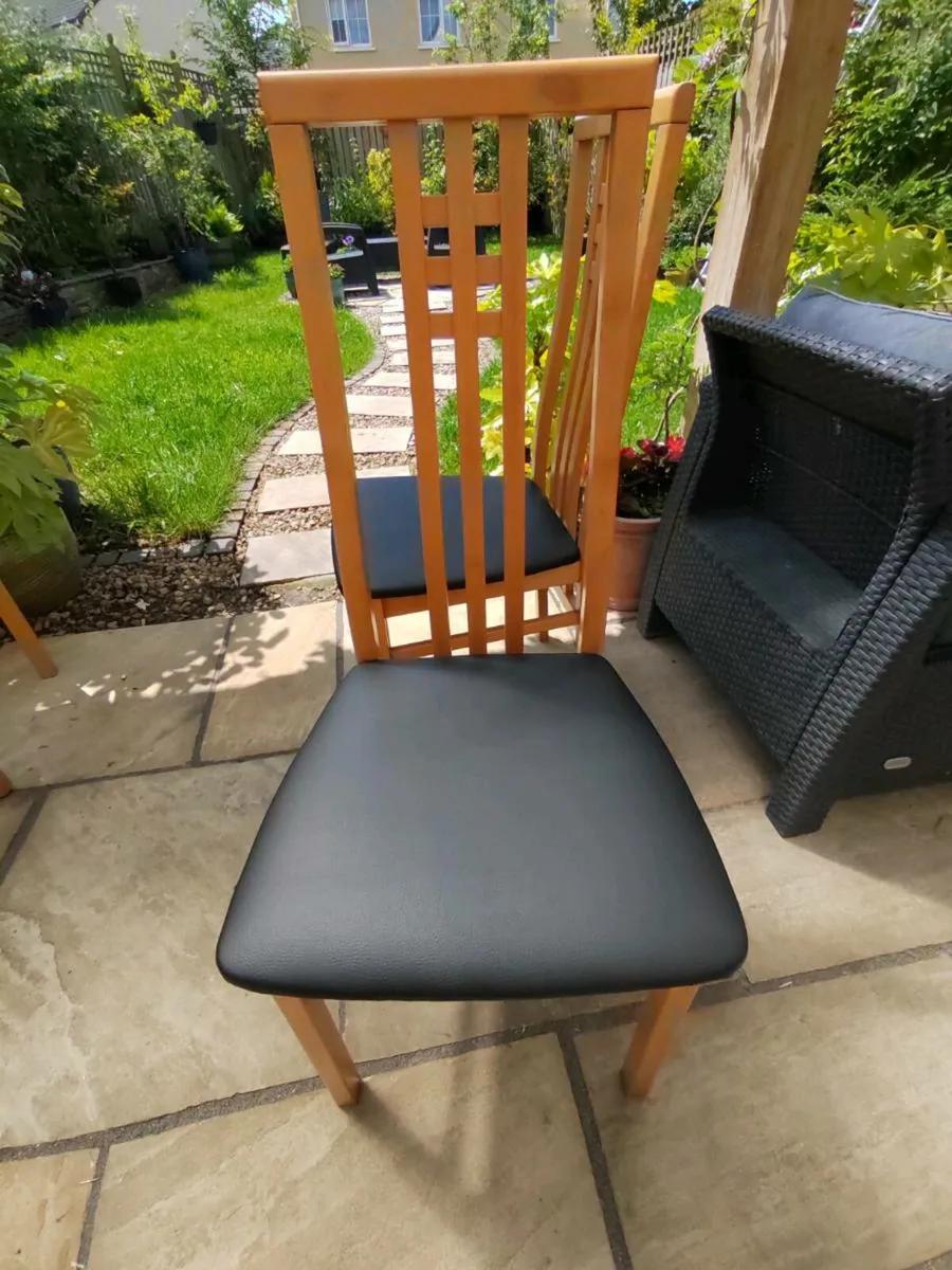 6 kitchen dining chairs - Image 2
