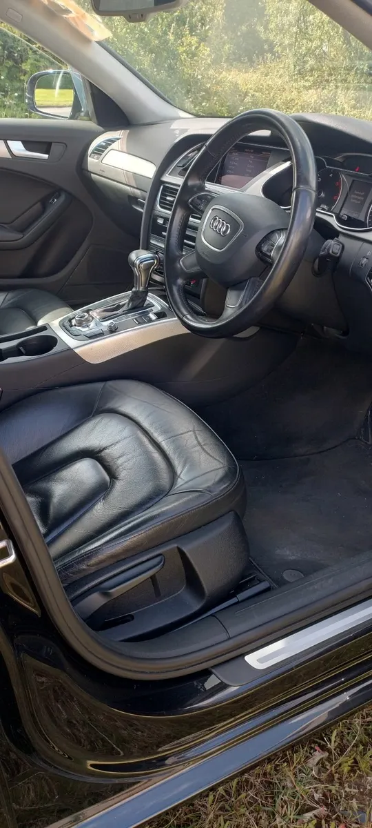 Audi A4 2014 automatic - Image 1