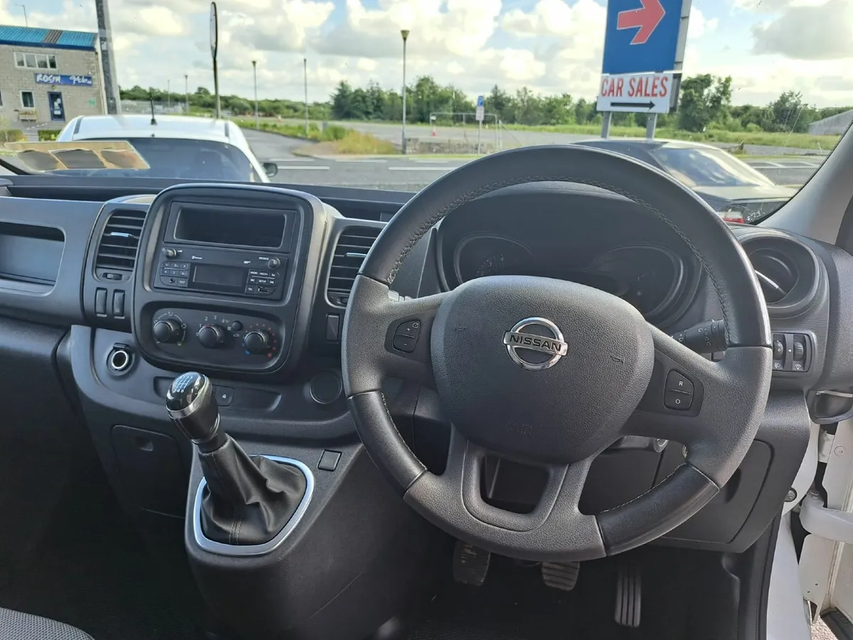 Nissan NV300 2020 Only 89 k Km New CVR 23 % Vat in - Image 2