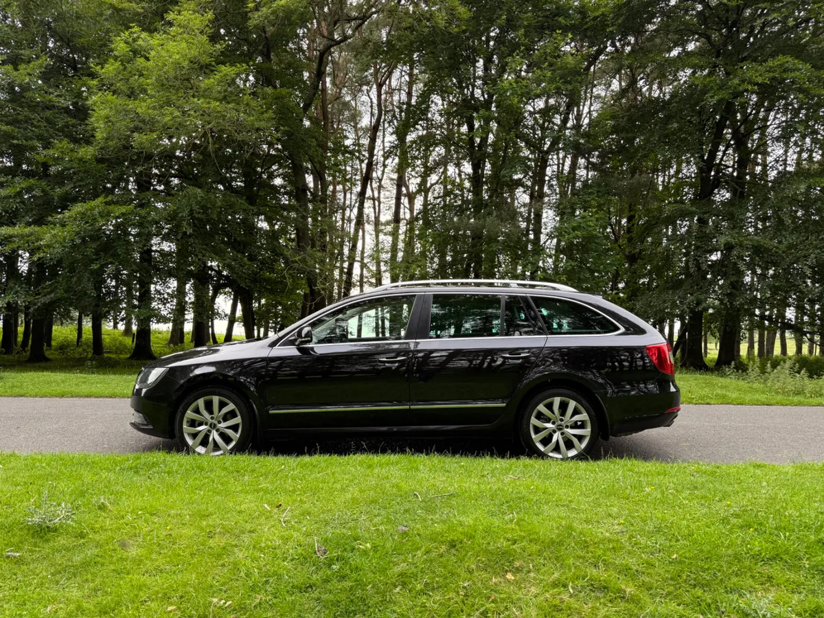 Skoda Superb 2014 TDI COMBI - Image 4