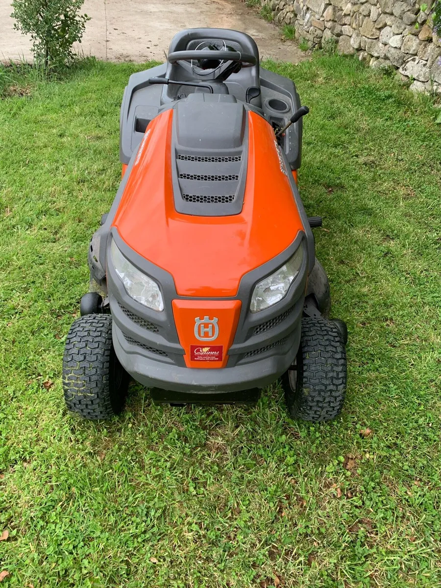 Ride on lawnmower - Image 3
