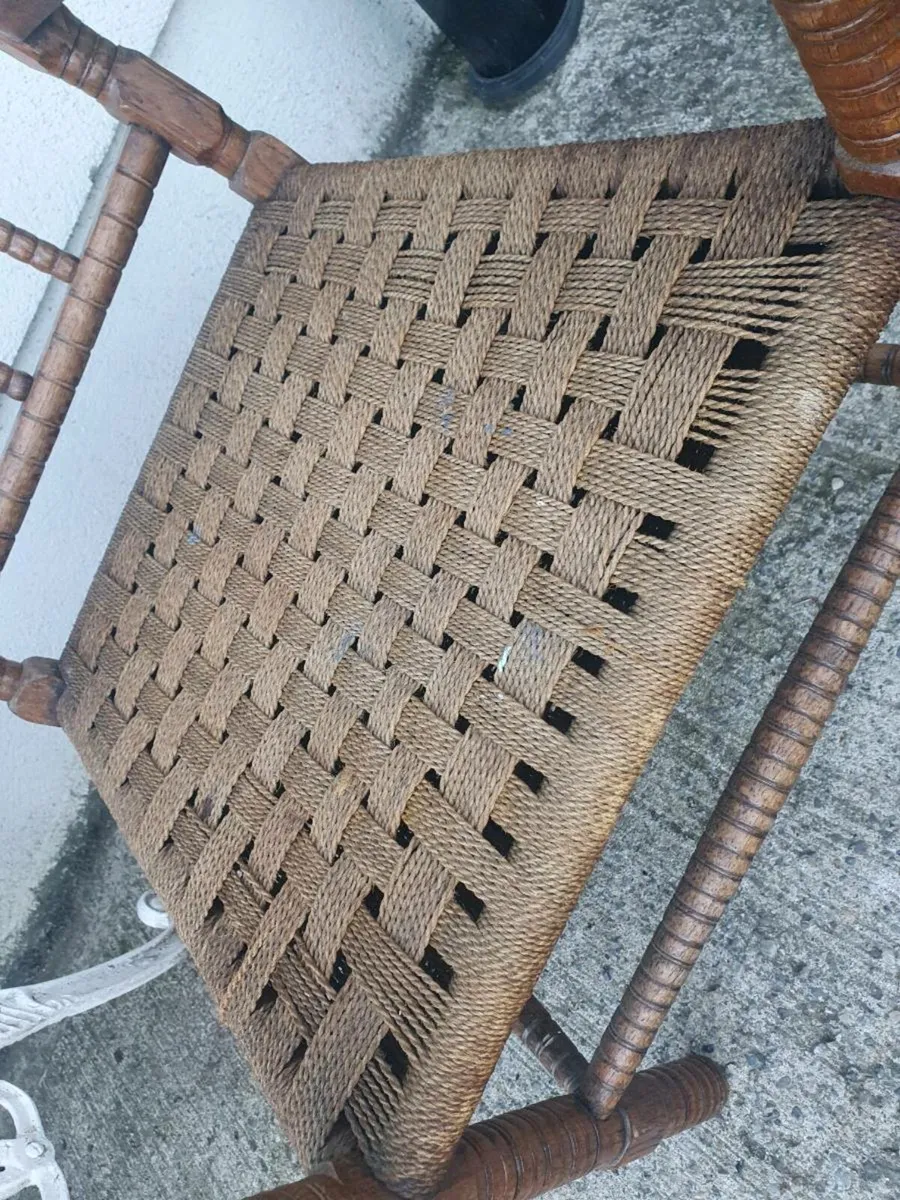 Antique oak bobbin turned chair - Image 3
