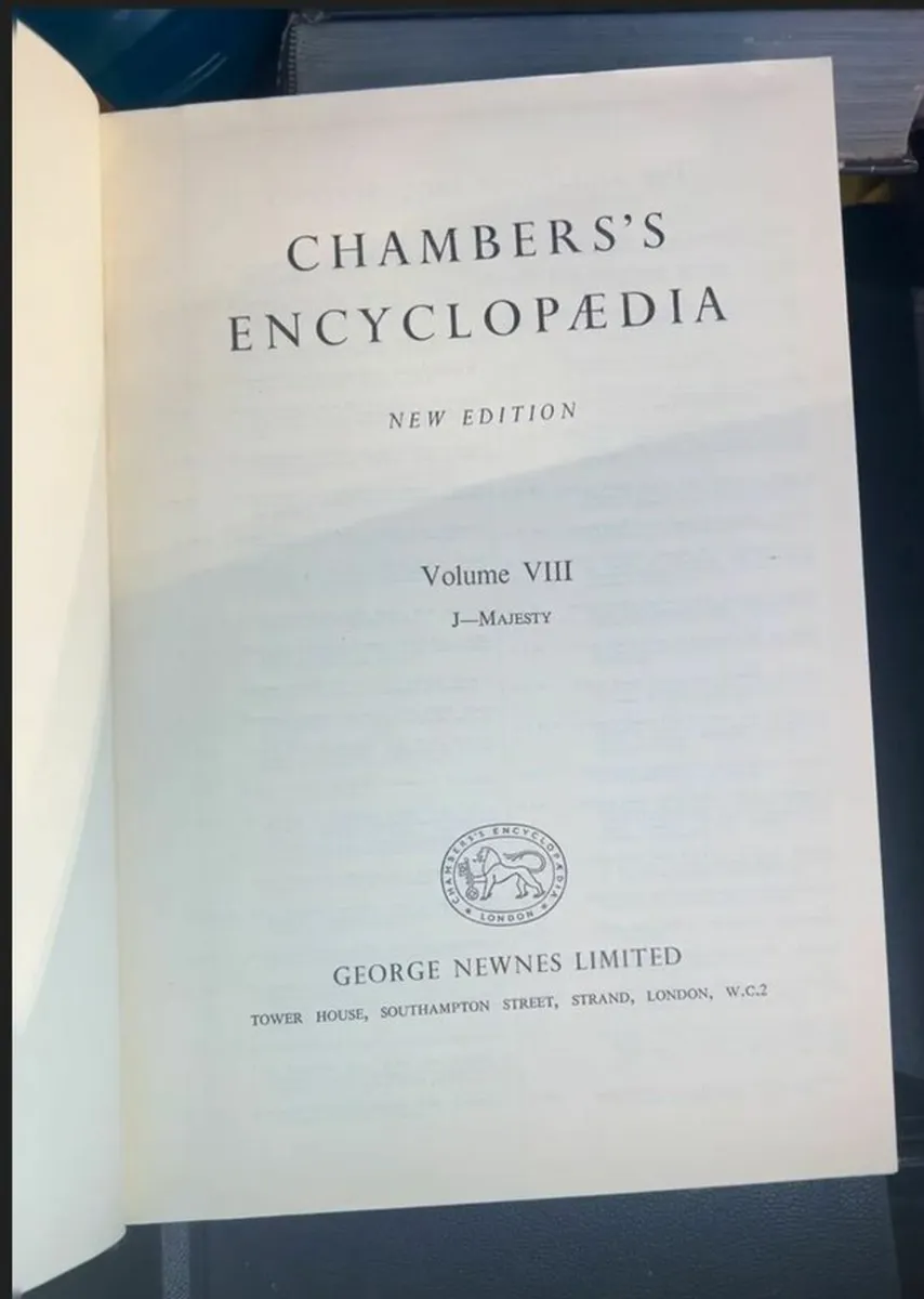 Chambers's Encyclopaedia 1959 Full Set - 15 Books - Image 2