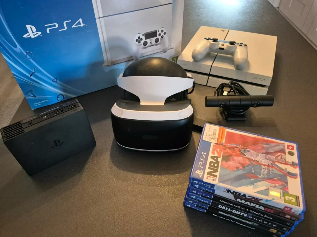PlayStation 4 + VR + Games . Bundle - Image 1