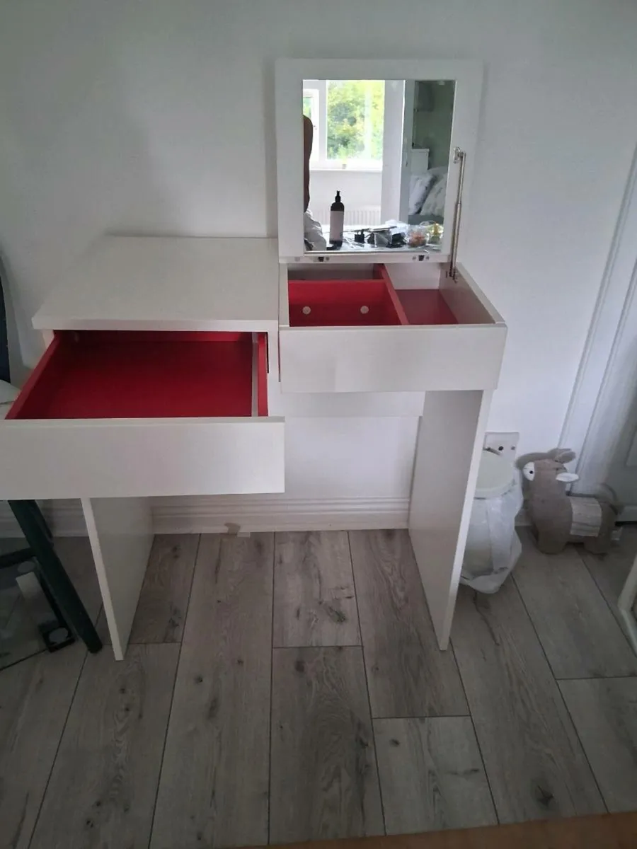 Dressing table - Image 3