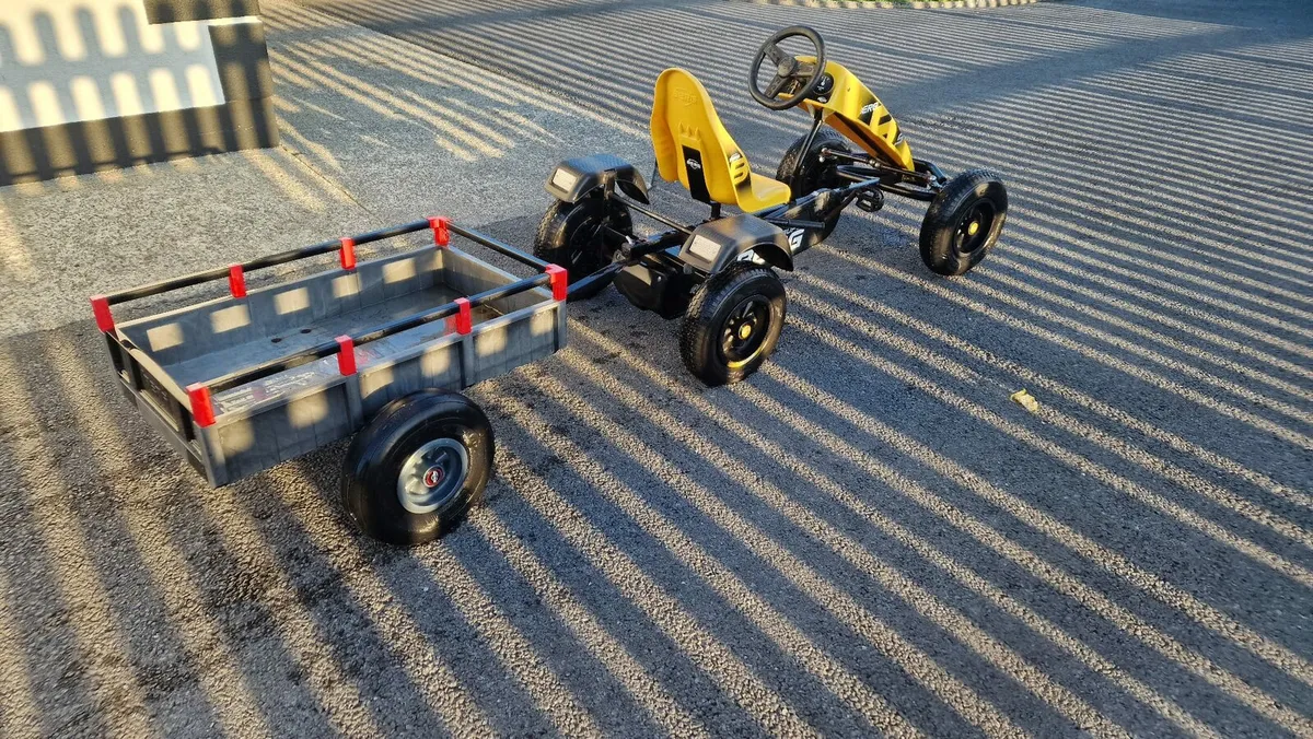 Berg go cart and trailor - Image 1