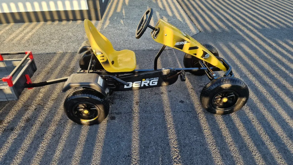 Berg go cart and trailor - Image 2