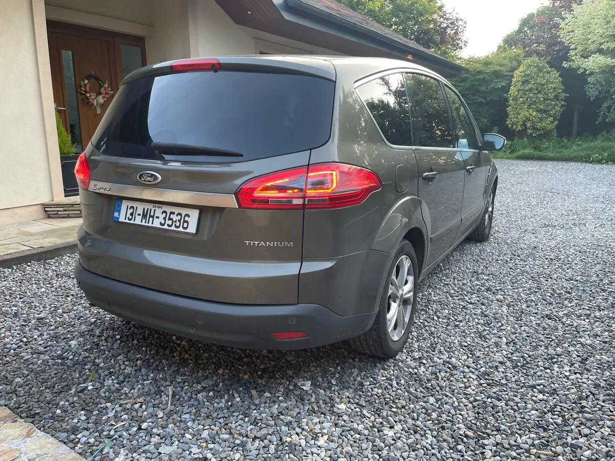 Ford S-Max - Image 2